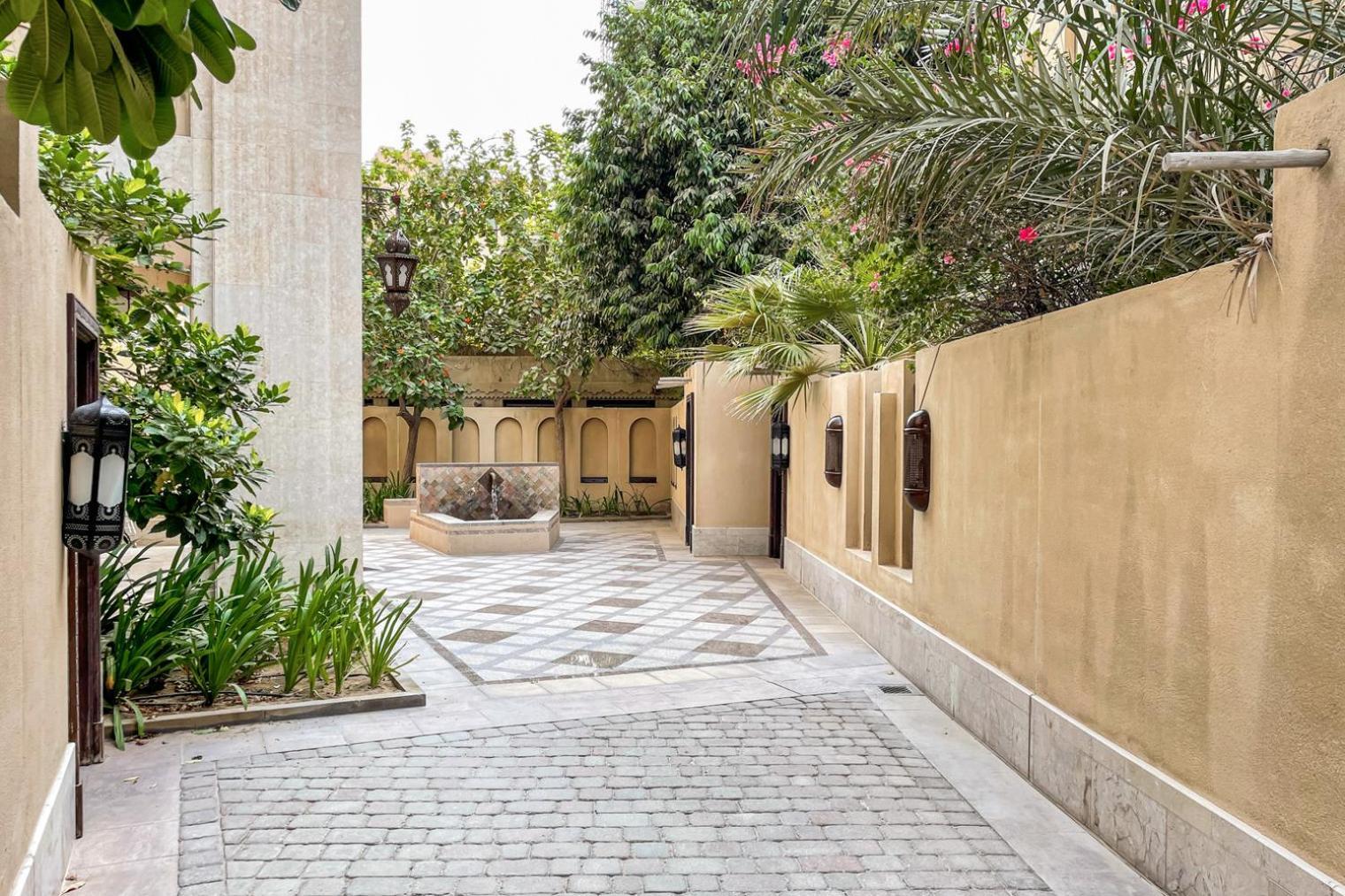 Apartment Blueground Reehan 7 Pool Courtyard Parking Dxb-1442 *